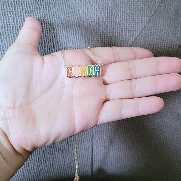 Coach Logo Retro☮️ Necklace - NIB - Picture 3 of 15